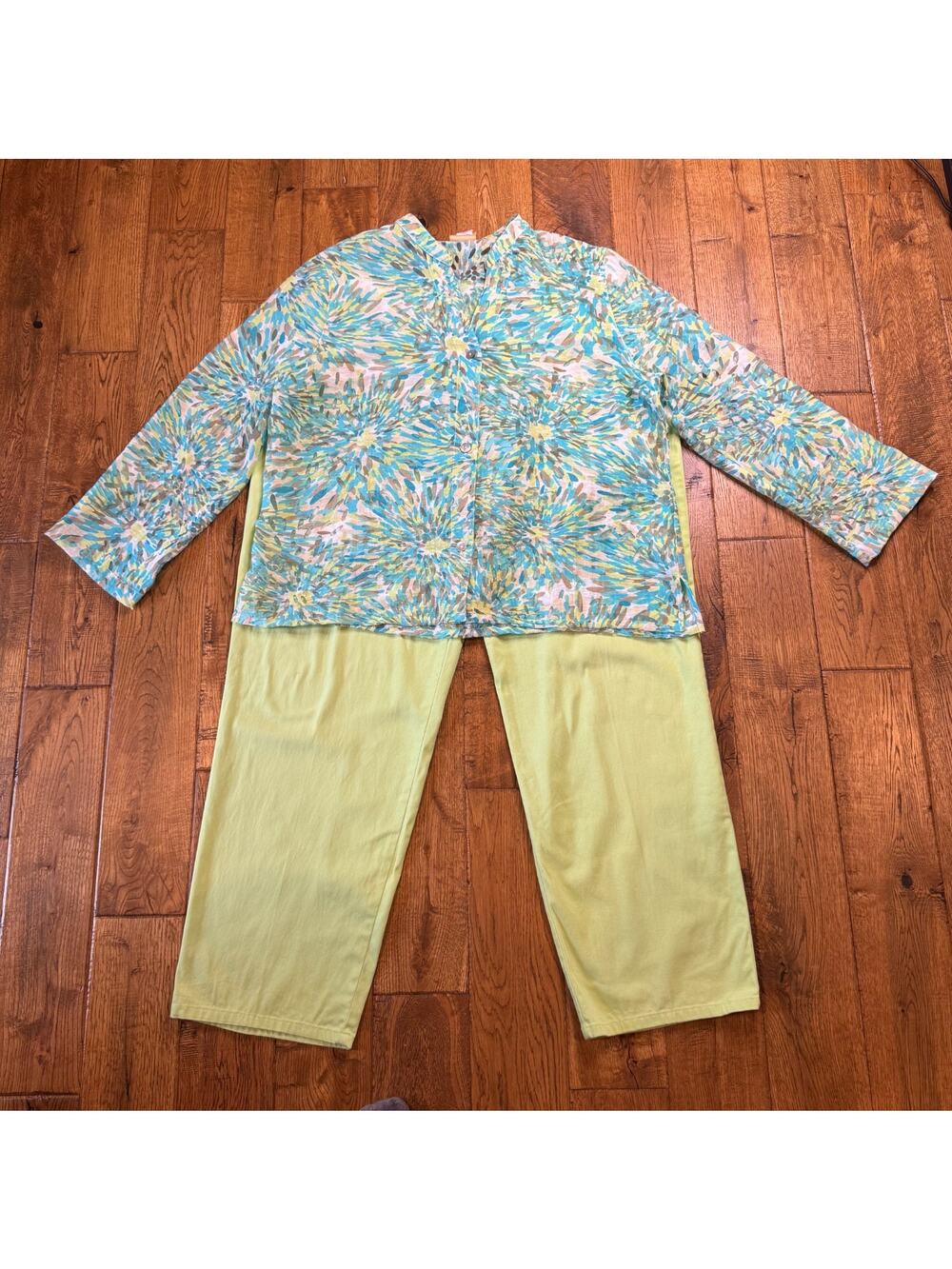 Ruby Rd Womens Neon Lime Green Pants Size 16 and Button Down Blouse Sz 18 Outfit
